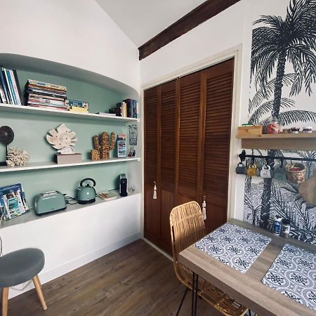 Jolie Studio Climatise Avec Parking Et Proche De La Mer 卡尔特汉 外观 照片